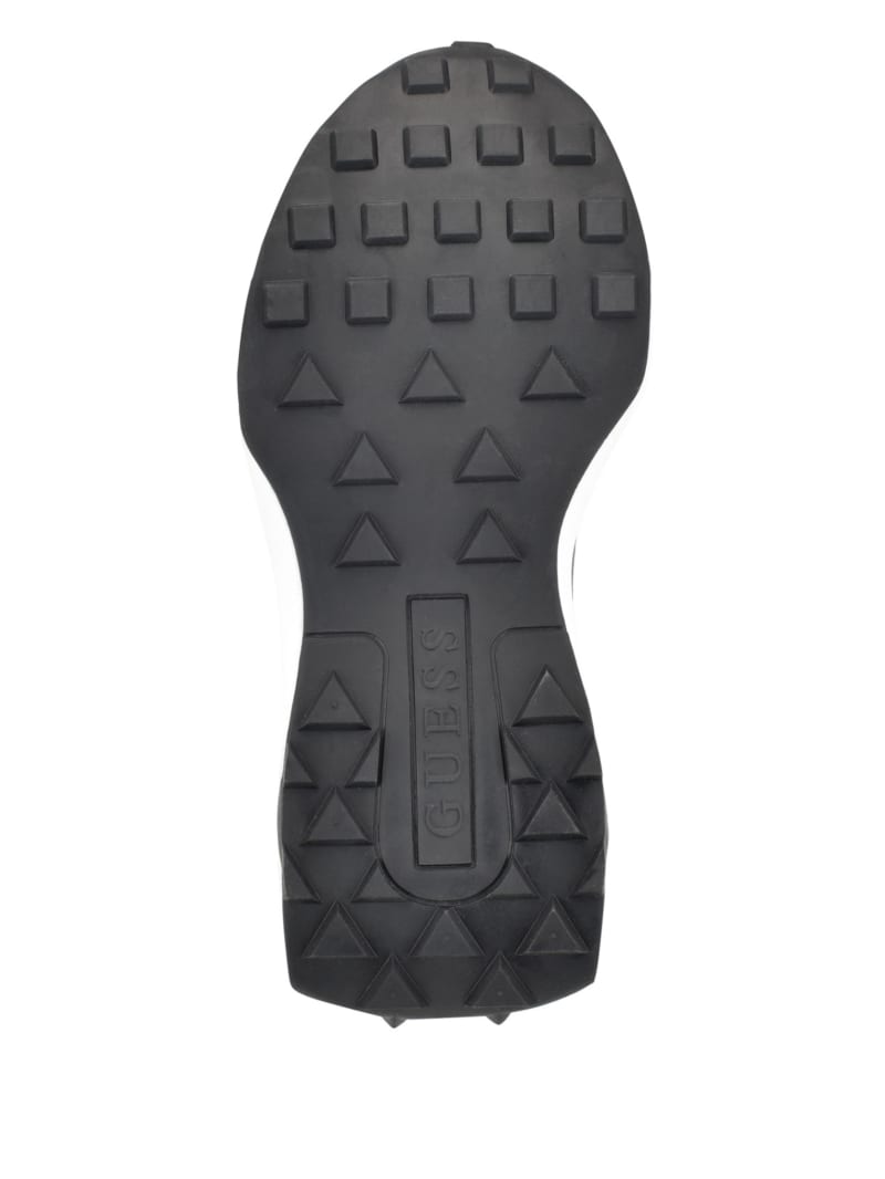 Calebb Sneakers