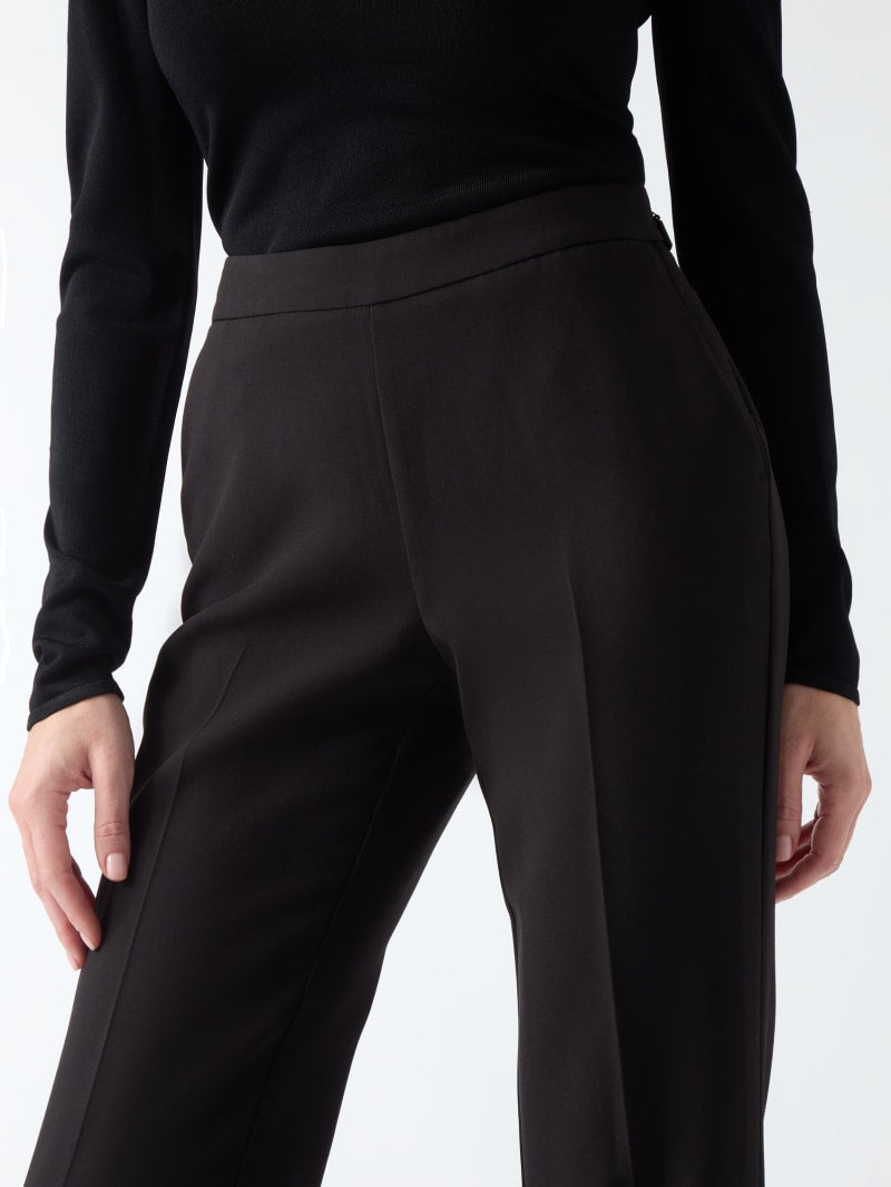 Sally Pant
