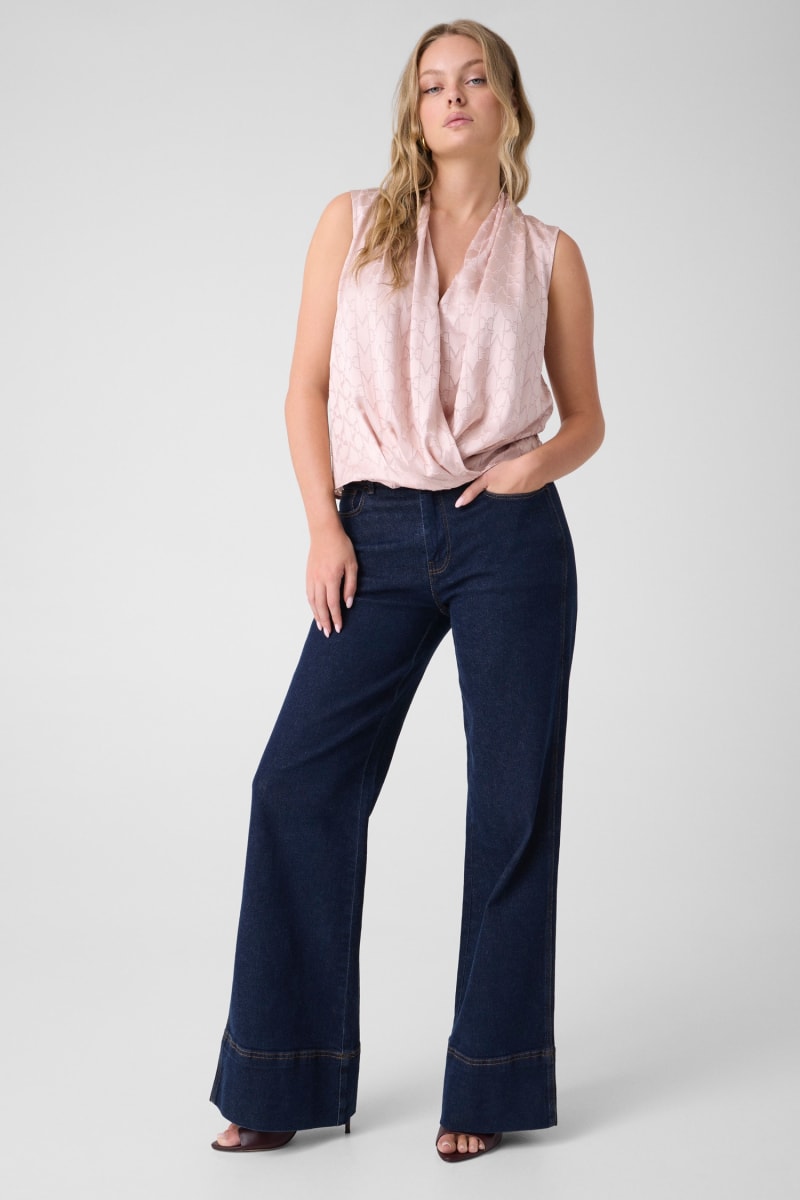 Marciano logo wrap top