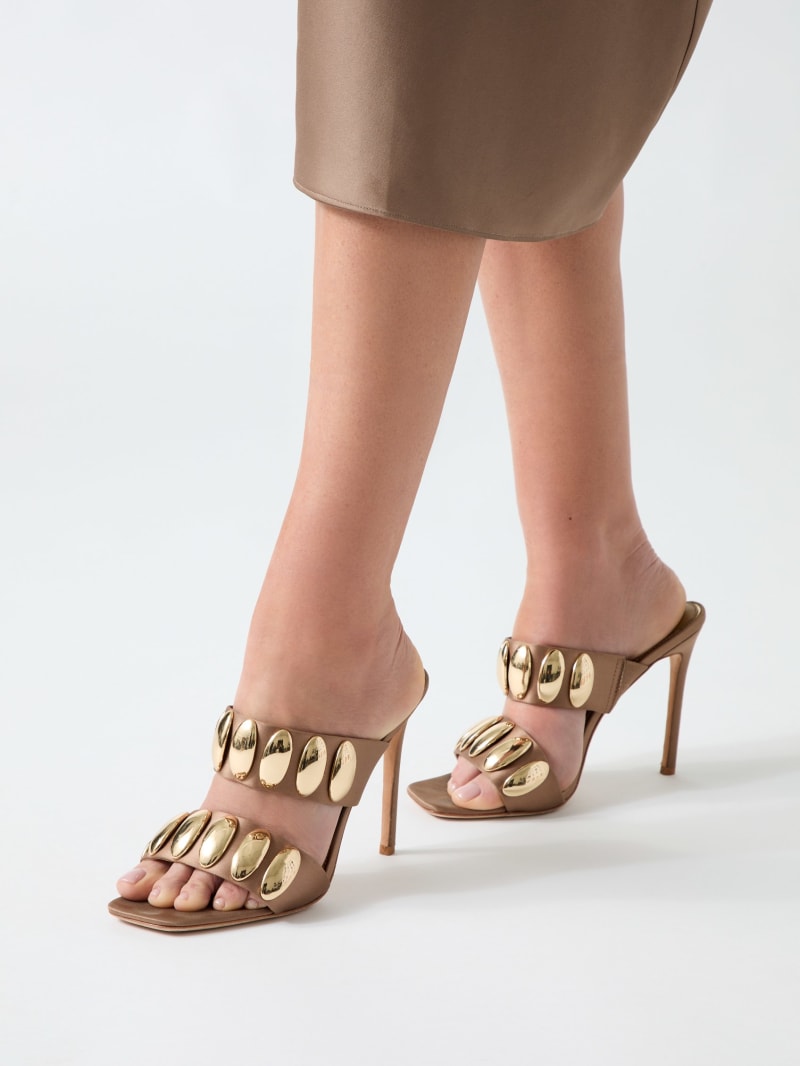 Myra Button Mule