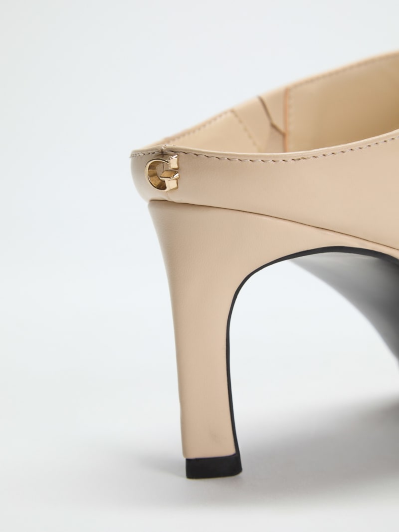 Pacon Stiletto Mules