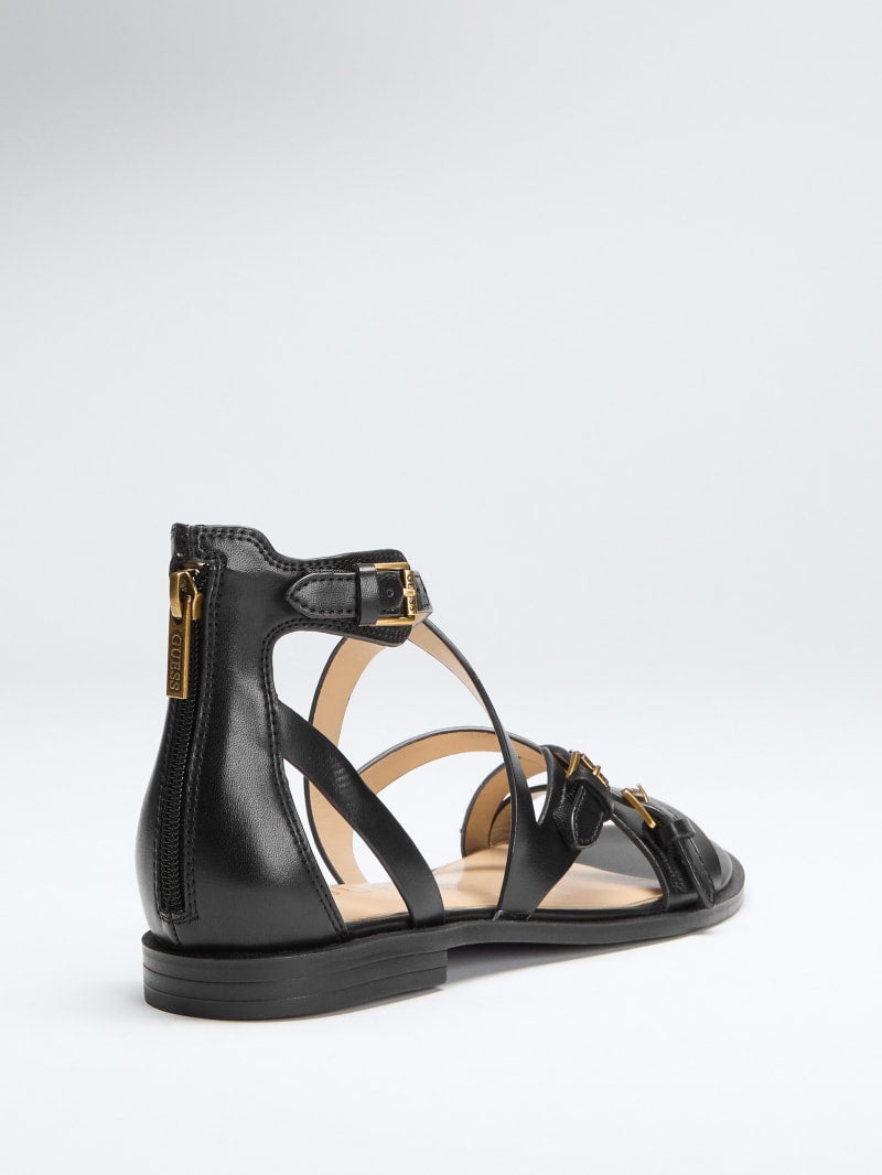 Yaris sandal