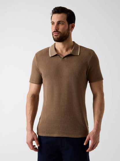 Buttonless polo shirt