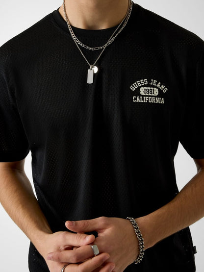 Side logo t-shirt