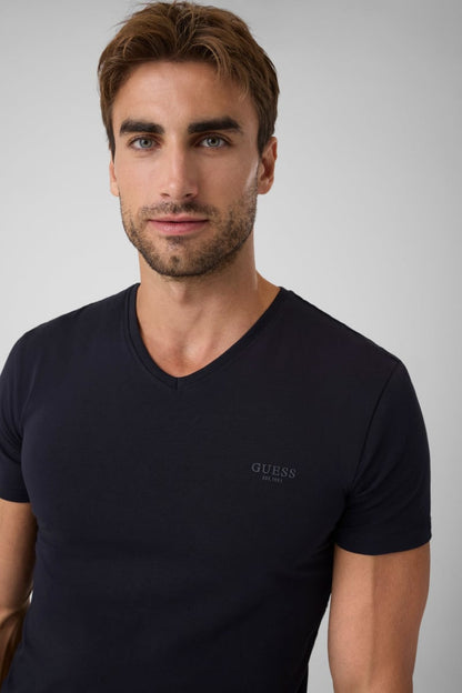 V-neck logo t-shirt