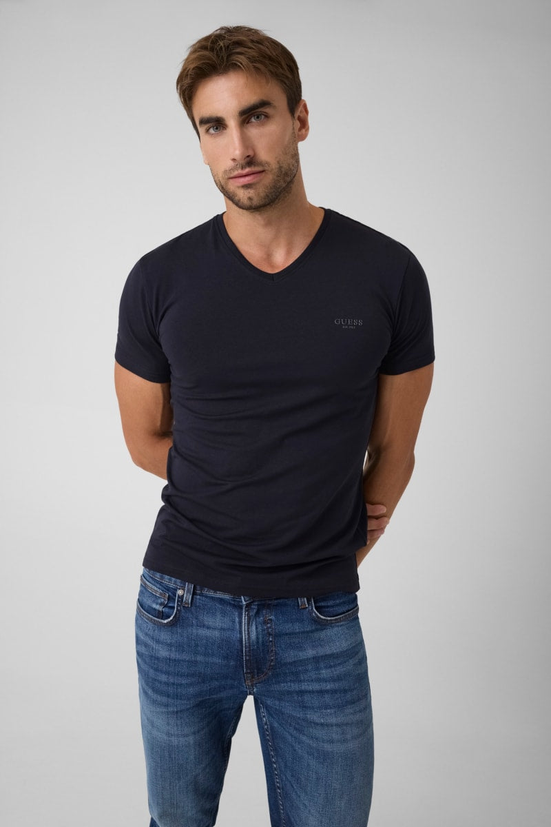 V-neck logo t-shirt