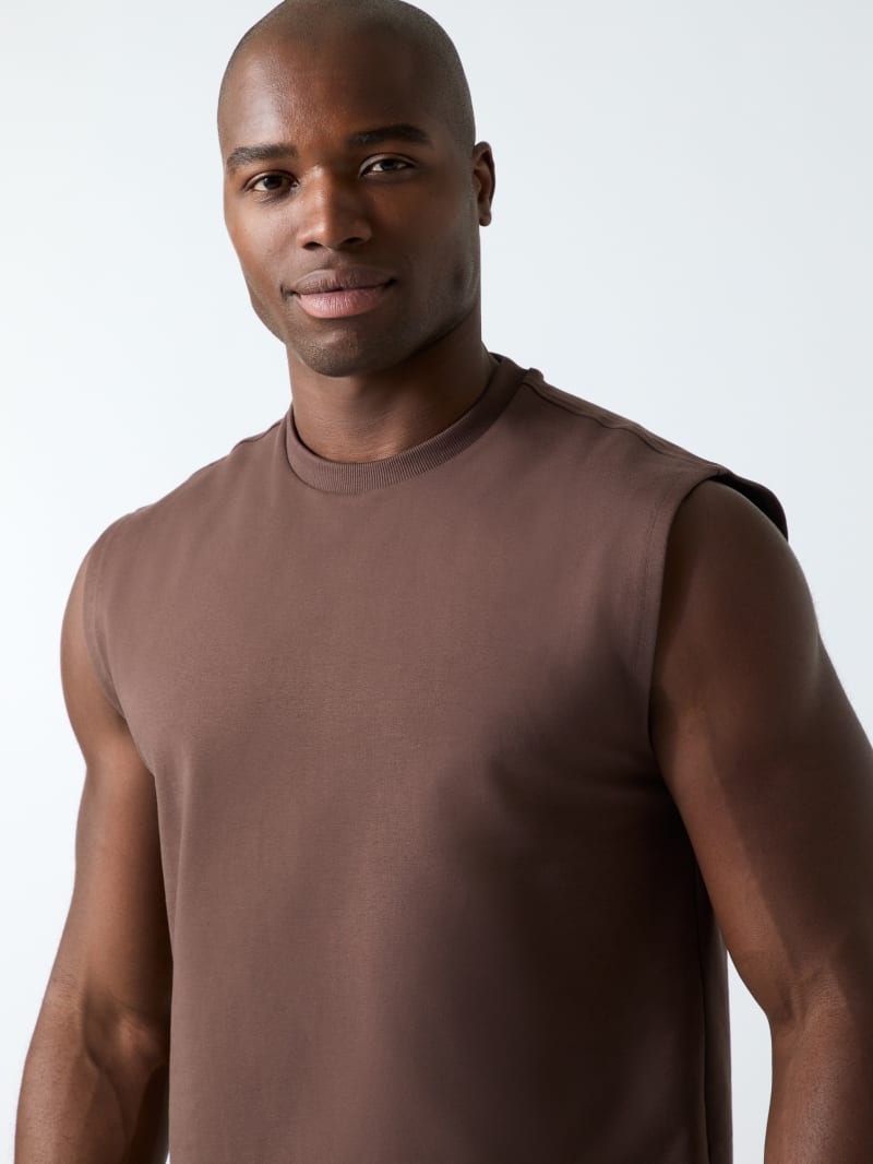 Slim fit knit top
