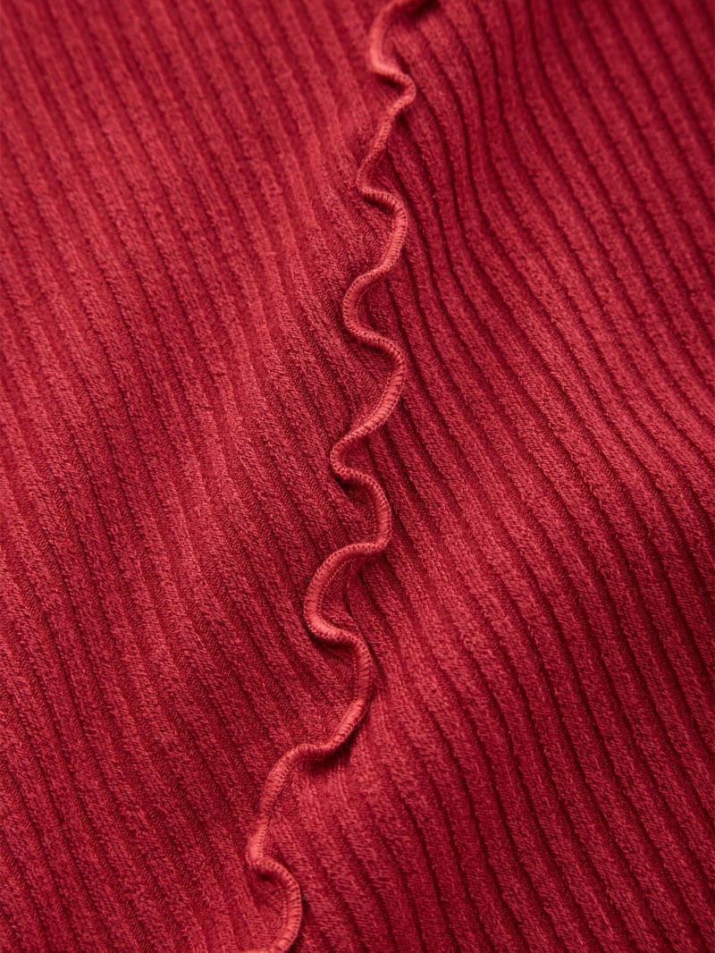 long-sleeve lettuce edge top