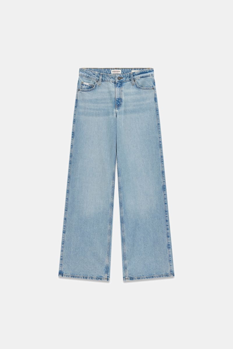 G11 Wide-Leg Jeans