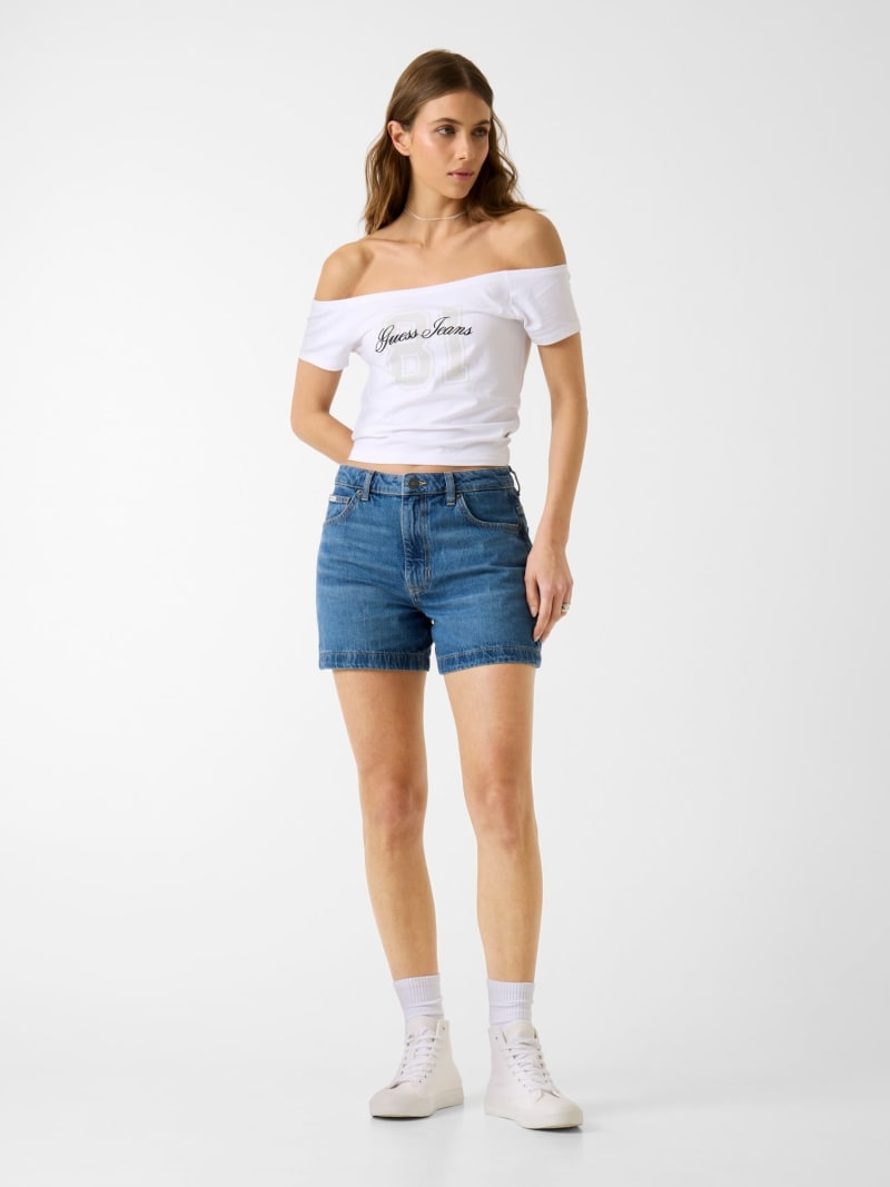 Off-shoulder t-shirt