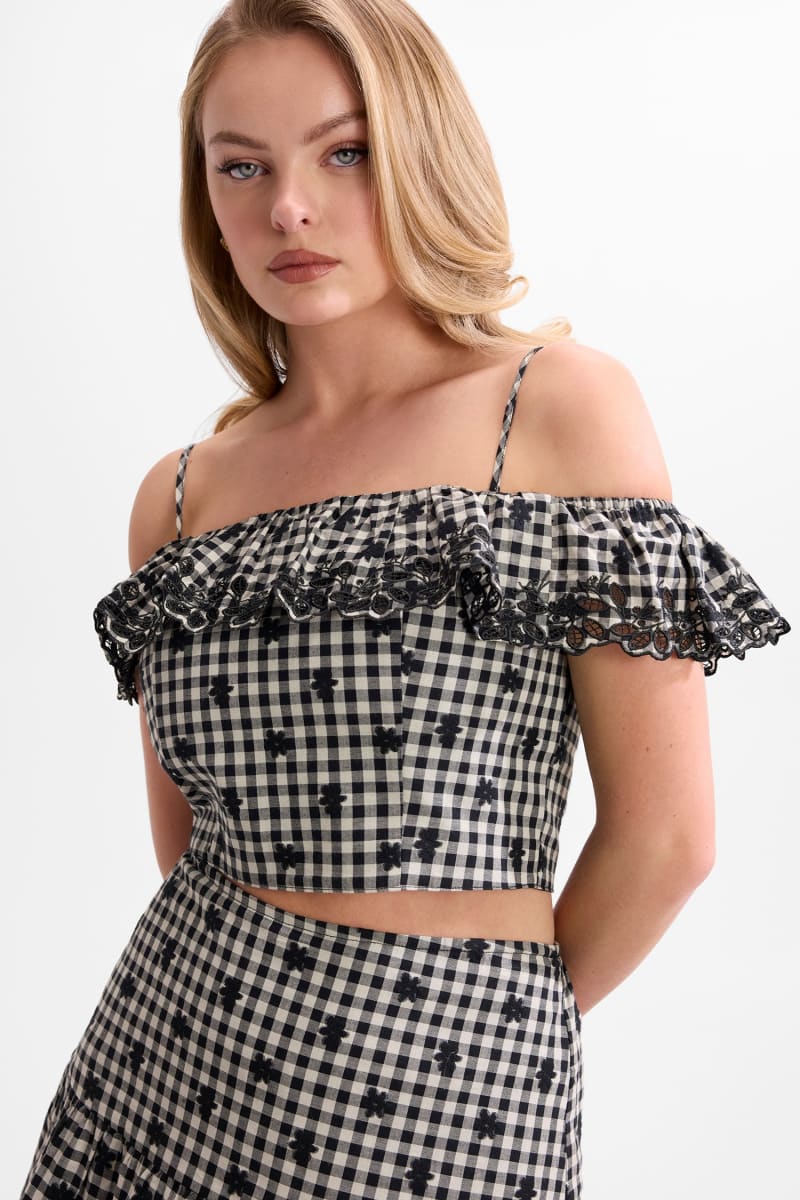 Off shoulder ruffled top