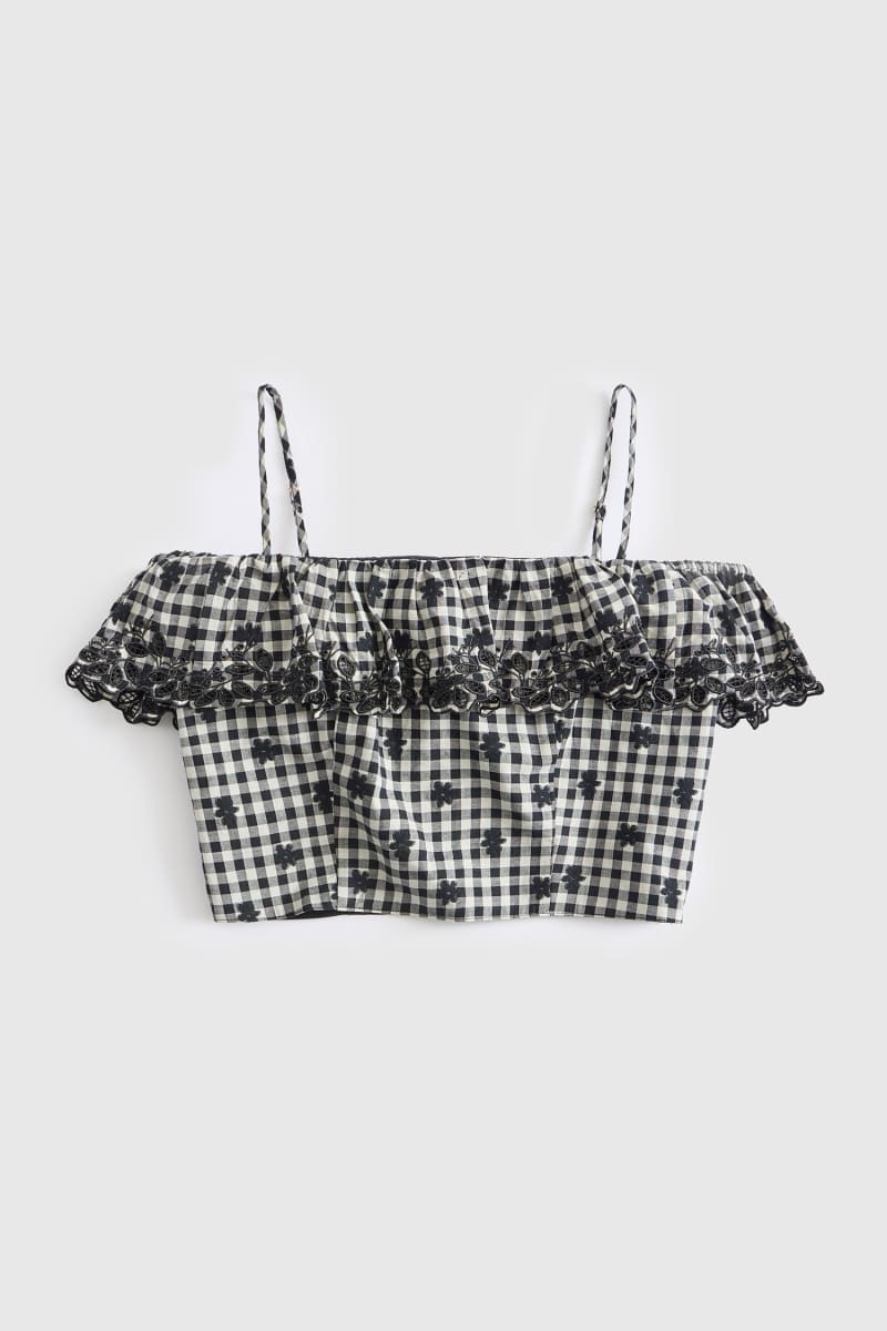 Off shoulder ruffled top